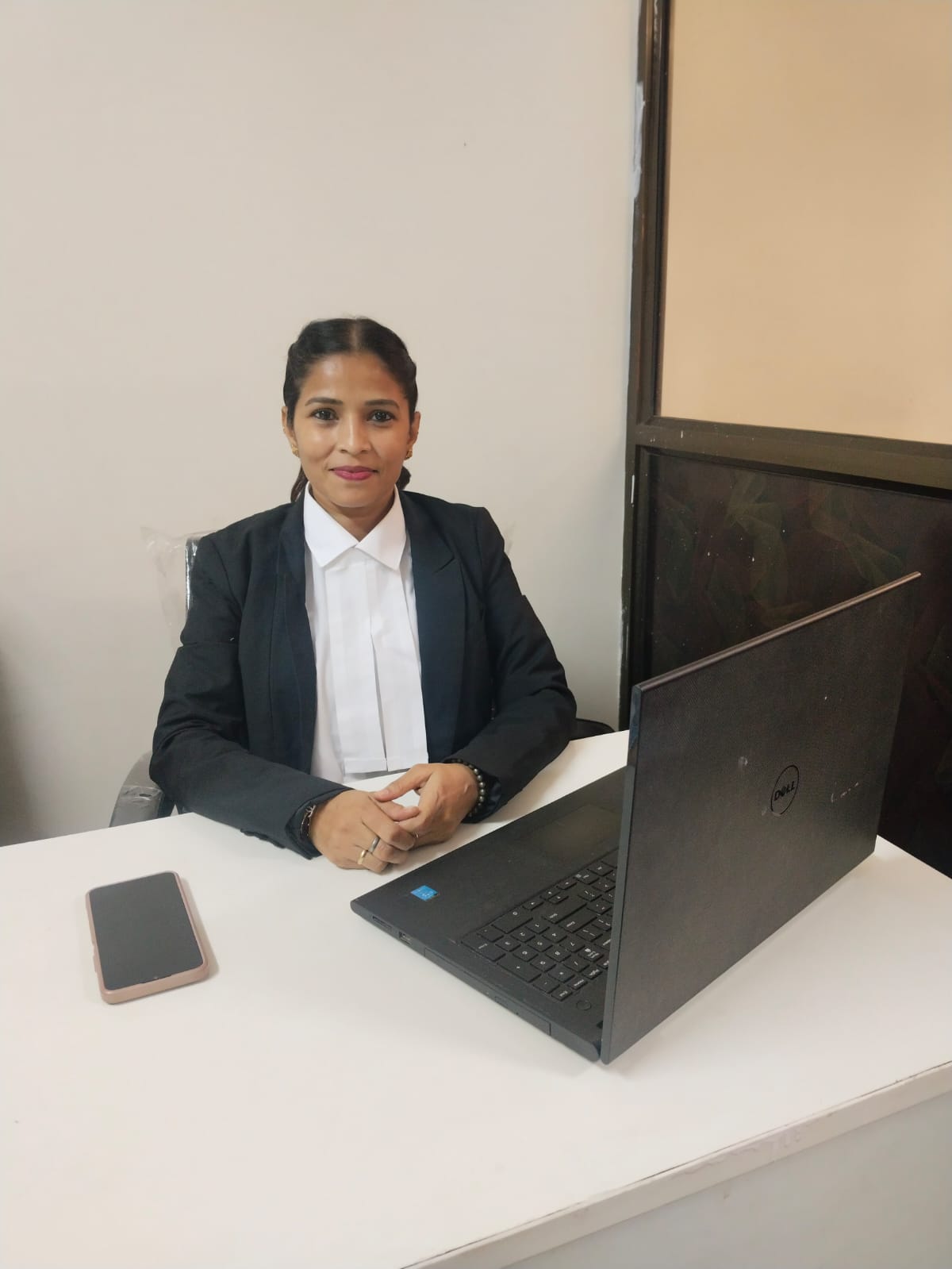Advocate Photo